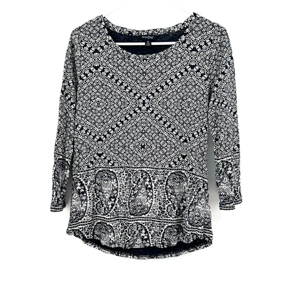 Lucky Brand size medium long sleeve blouse top shirt blue‎ white geometric print - Picture 1 of 3